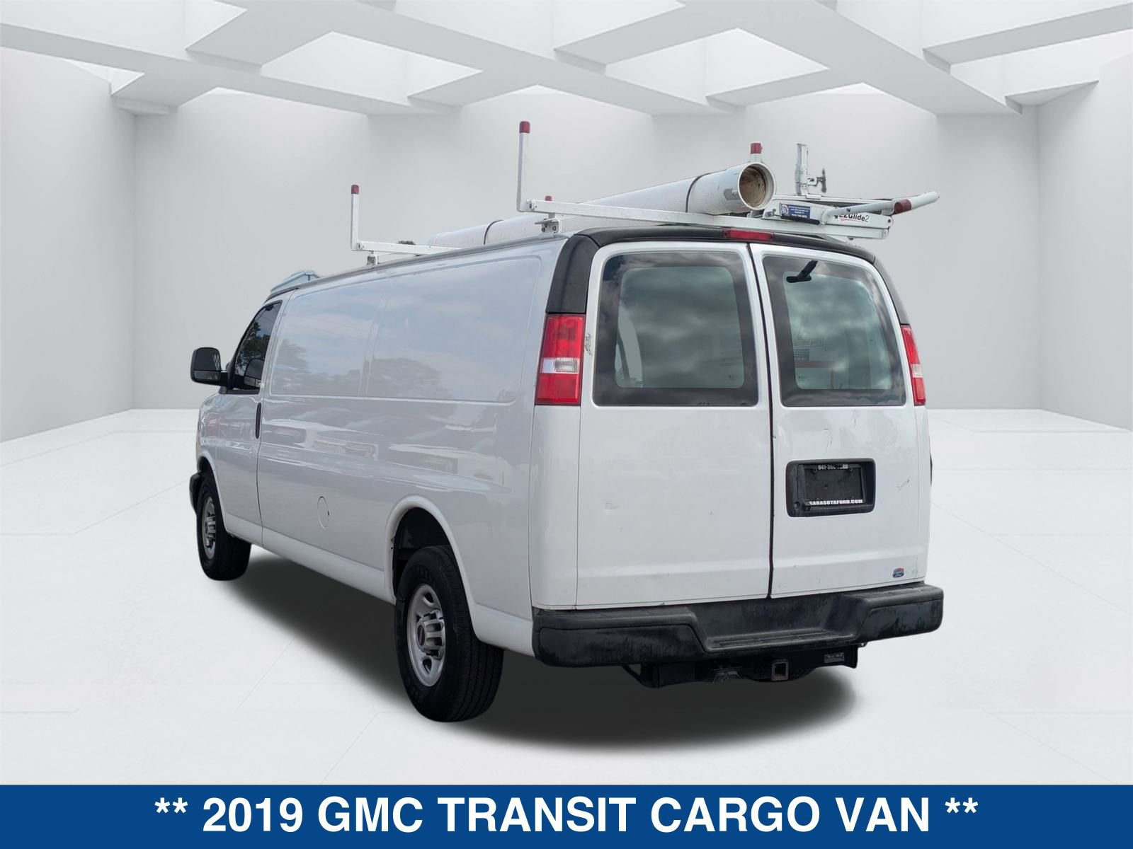 Used 2019 GMC Savana 2500 Extended w/ Communications Package RWD image 6