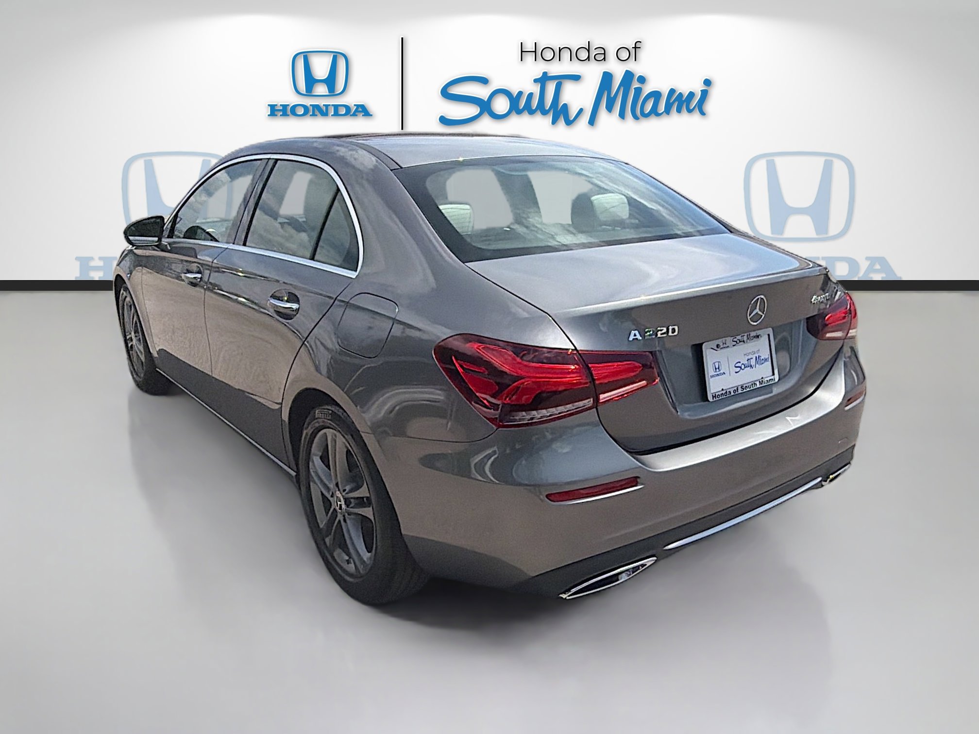 Used 2020 Mercedes-Benz A 220 4MATIC image 5