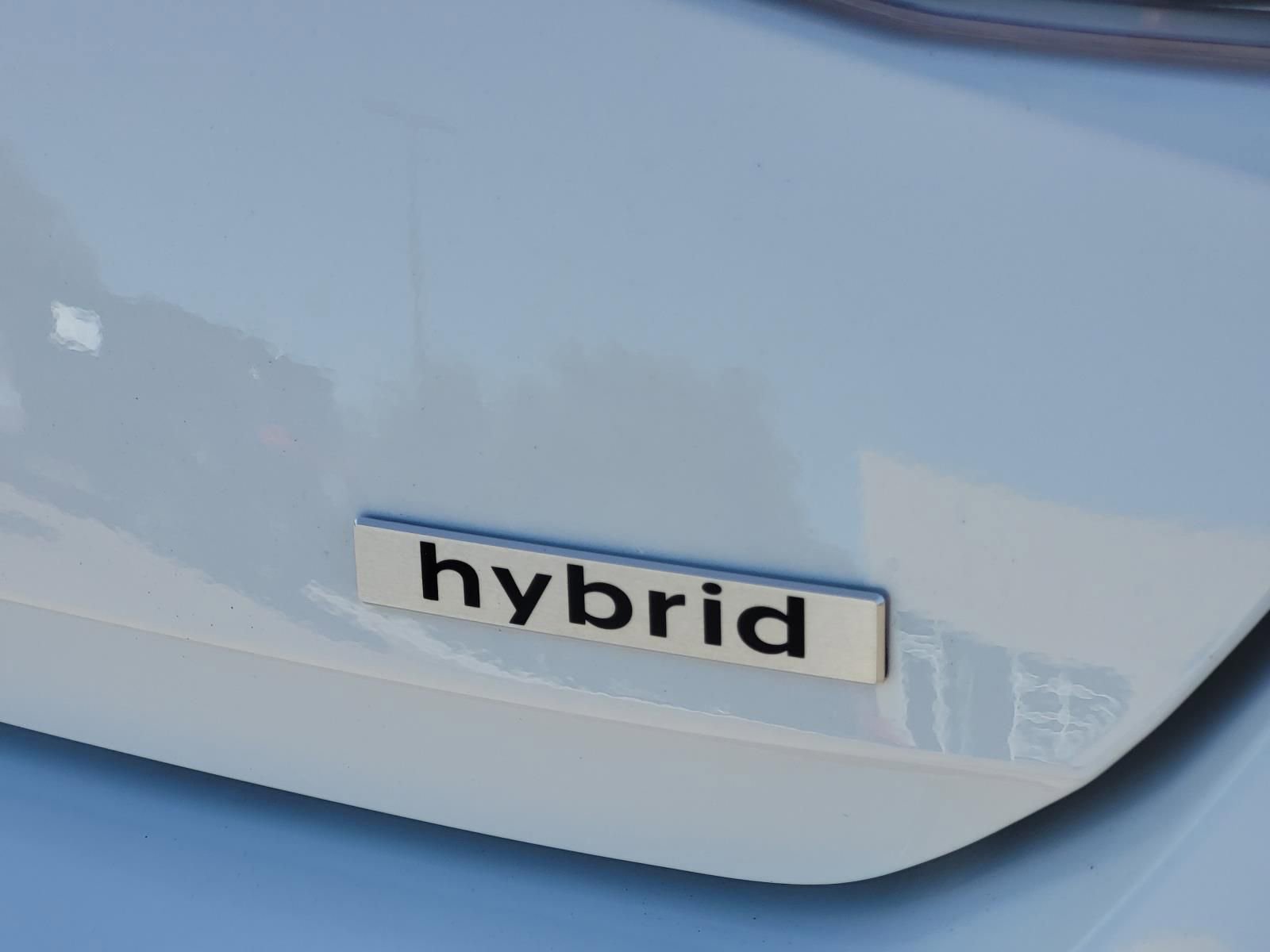 New 2026 Hyundai Elantra Sport image 5