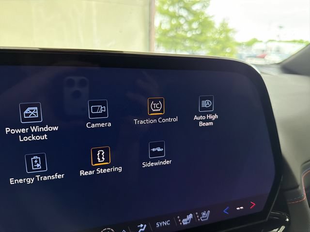 Certified 2025 Chevrolet Silverado EV RST AWD/4WD image 30