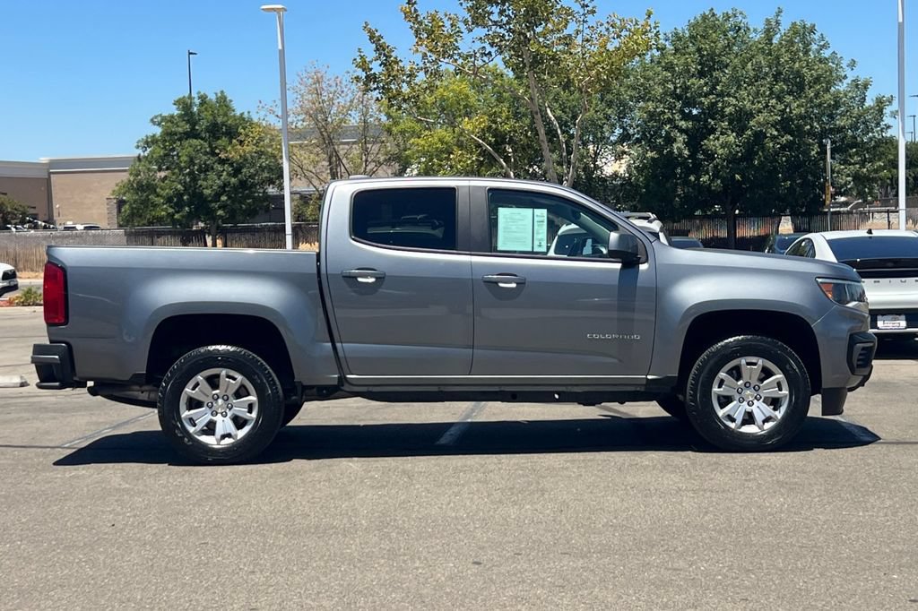 Used 2022 Chevrolet Colorado LT RWD image 3