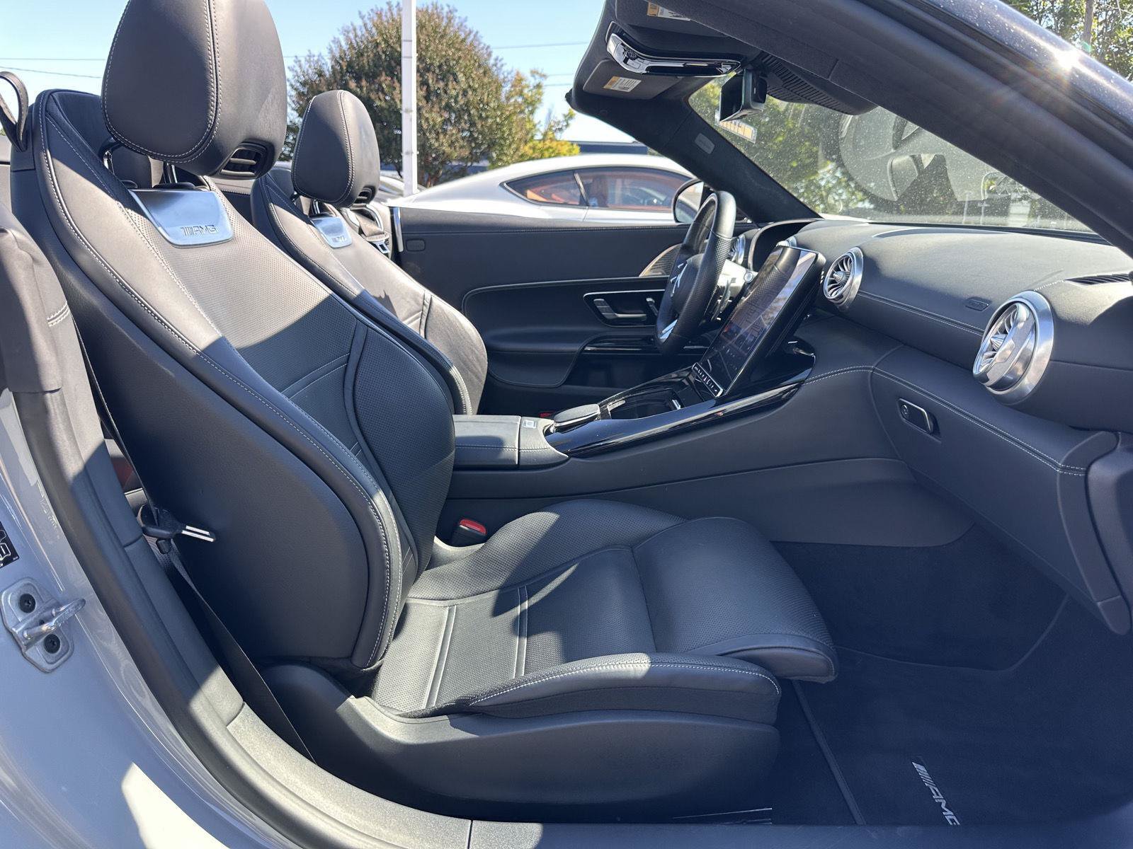 Used 2022 Mercedes-Benz SL 55 AMG 4MATIC image 38