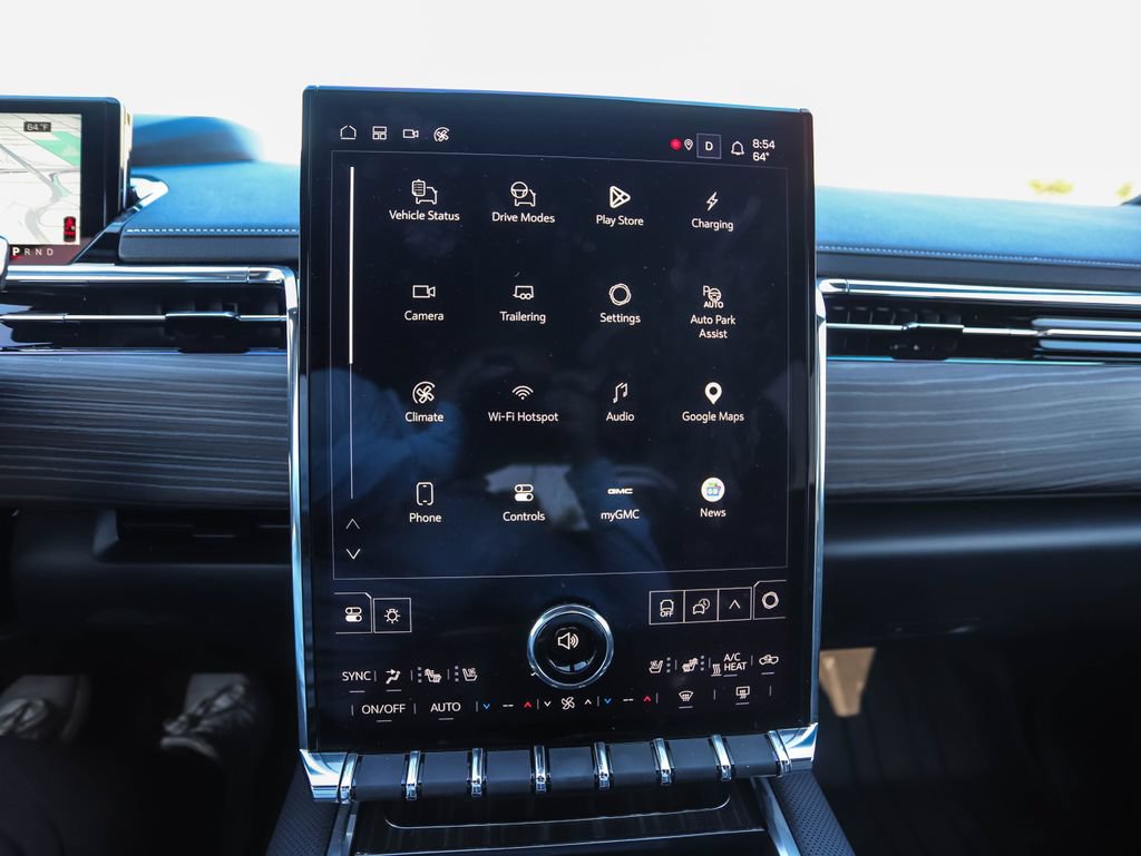 Used 2025 GMC Sierra EV Denali AWD/4WD image 16
