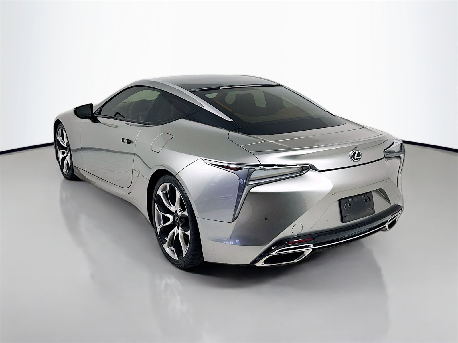 Used 2018 Lexus LC 500 Coupe w/ Performance Package image 5