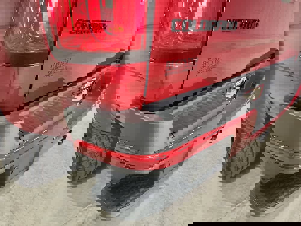 Used 2020 Chevrolet Colorado LT w/ Colorado RST Special Edition image 13