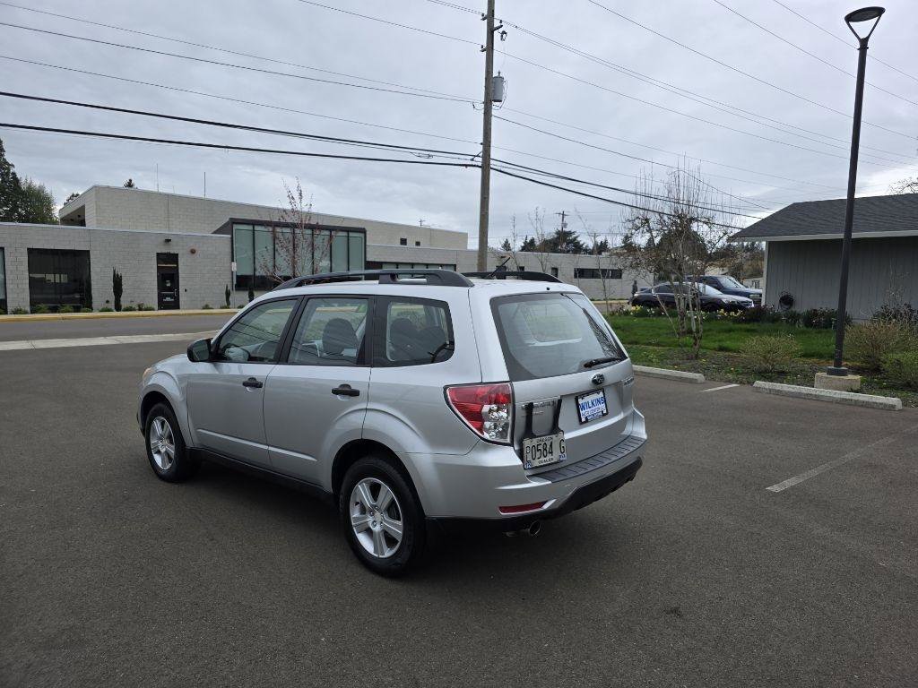Used 2011 Subaru Forester 2.5X w/ Alloy Wheel Value Pkg image 7