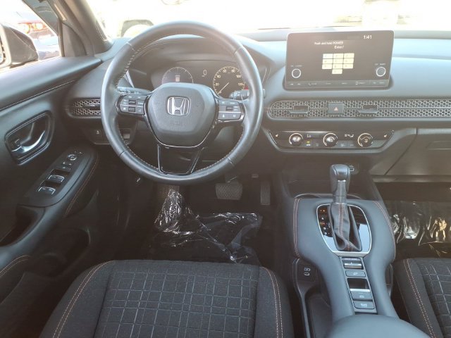Used 2024 Honda HR-V Sport image 14