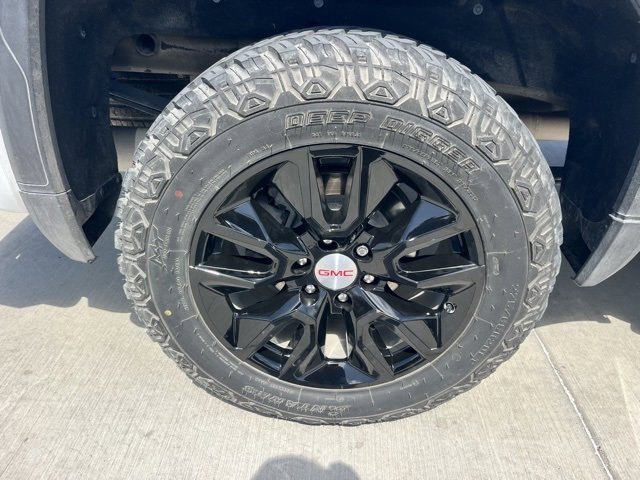 Used 2021 GMC Sierra 1500 AT4 image 8