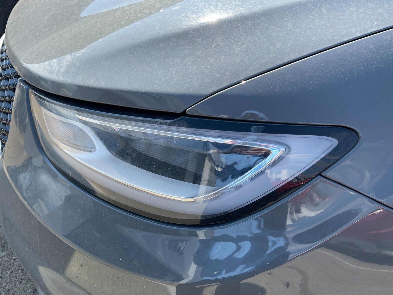 Used 2025 Chrysler Pacifica Select image 8