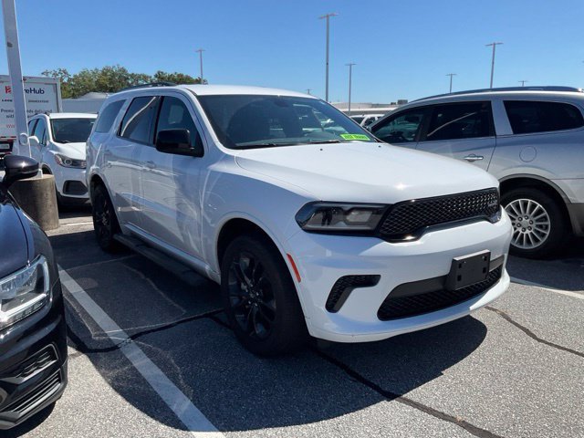 Used 2023 Dodge Durango SXT w/ SXT Blacktop Group AWD/4WD image 1