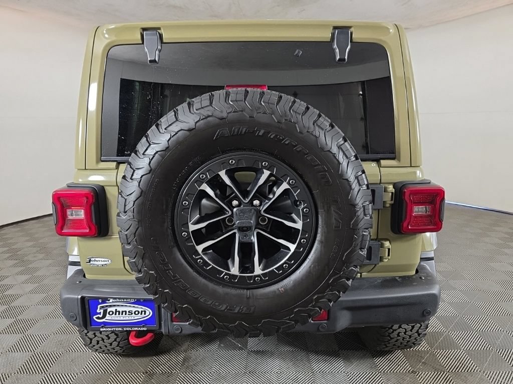 Certified 2025 Jeep Wrangler Unlimited Rubicon AWD/4WD image 7