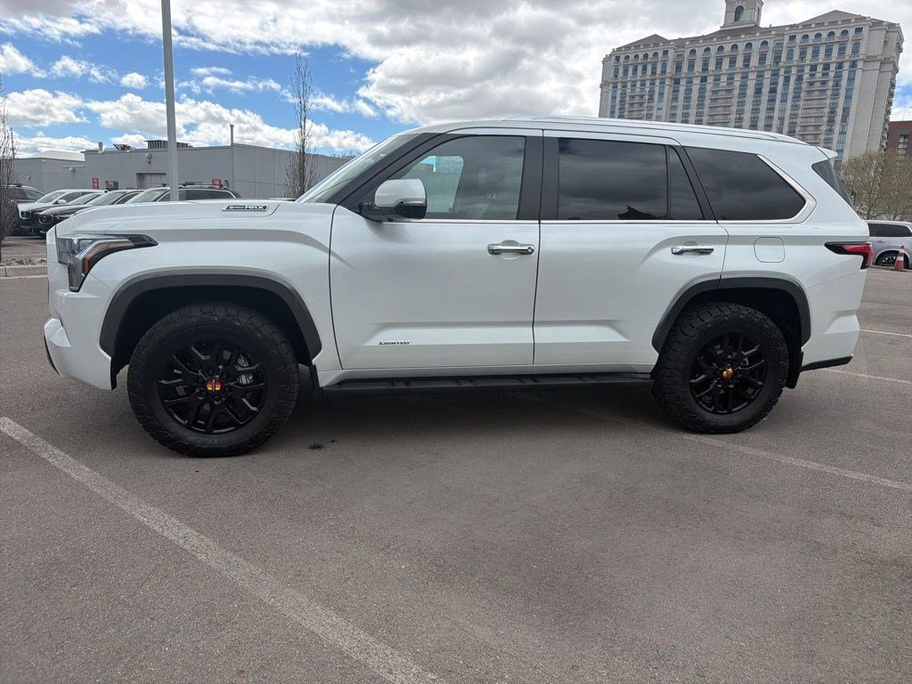 Used 2025 Toyota Sequoia Limited image 12