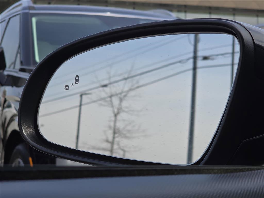 Used 2022 Hyundai Kona Limited image 19