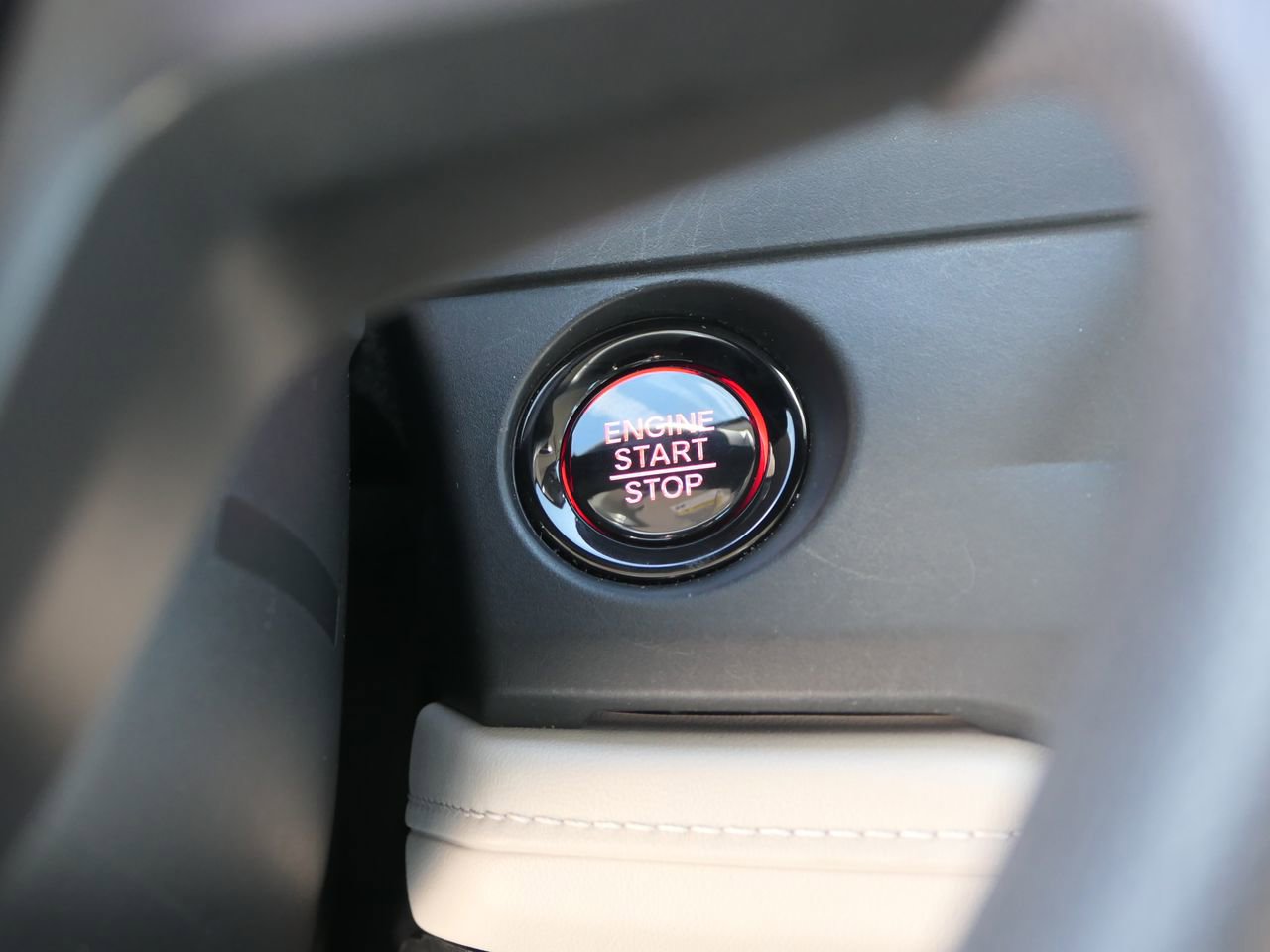 Used 2025 Honda Accord LX image 17