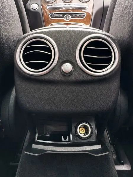 Used 2015 Mercedes-Benz C 300 4MATIC Sedan image 50