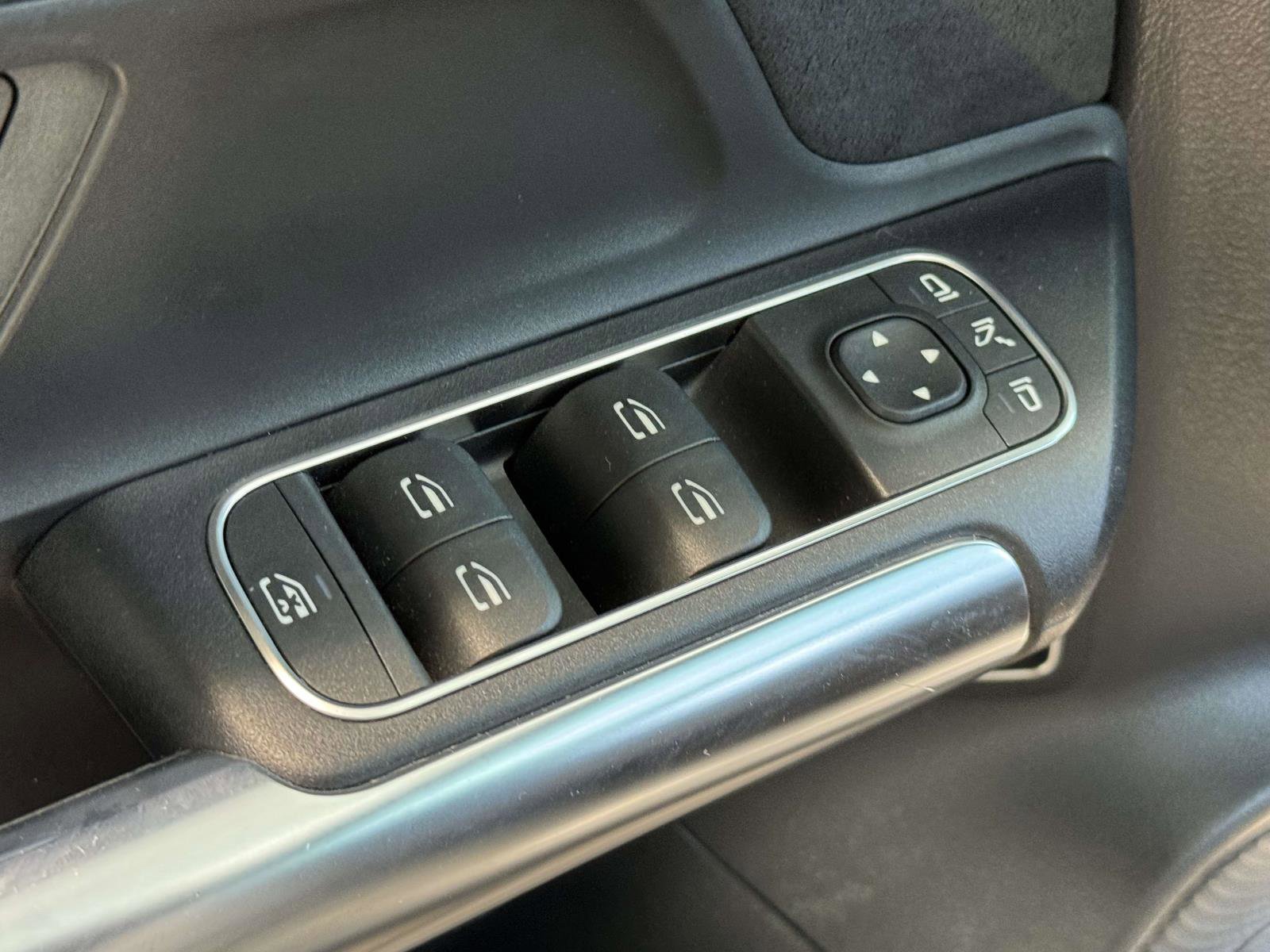 Certified 2021 Mercedes-Benz GLA 250 4MATIC image 26