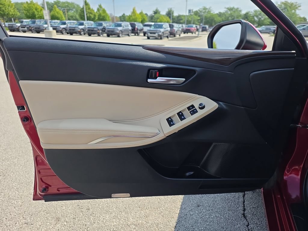 Used 2019 Toyota Avalon XLE w/ Moonroof Package FWD image 13