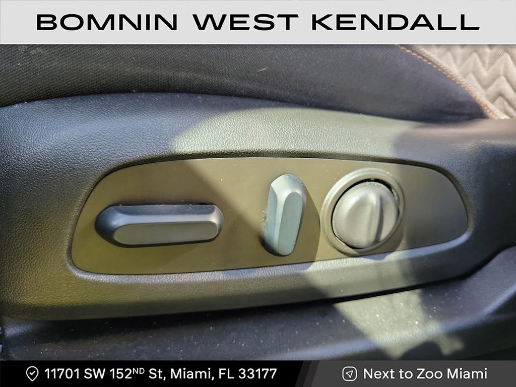 Used 2023 Chevrolet Equinox LT image 8