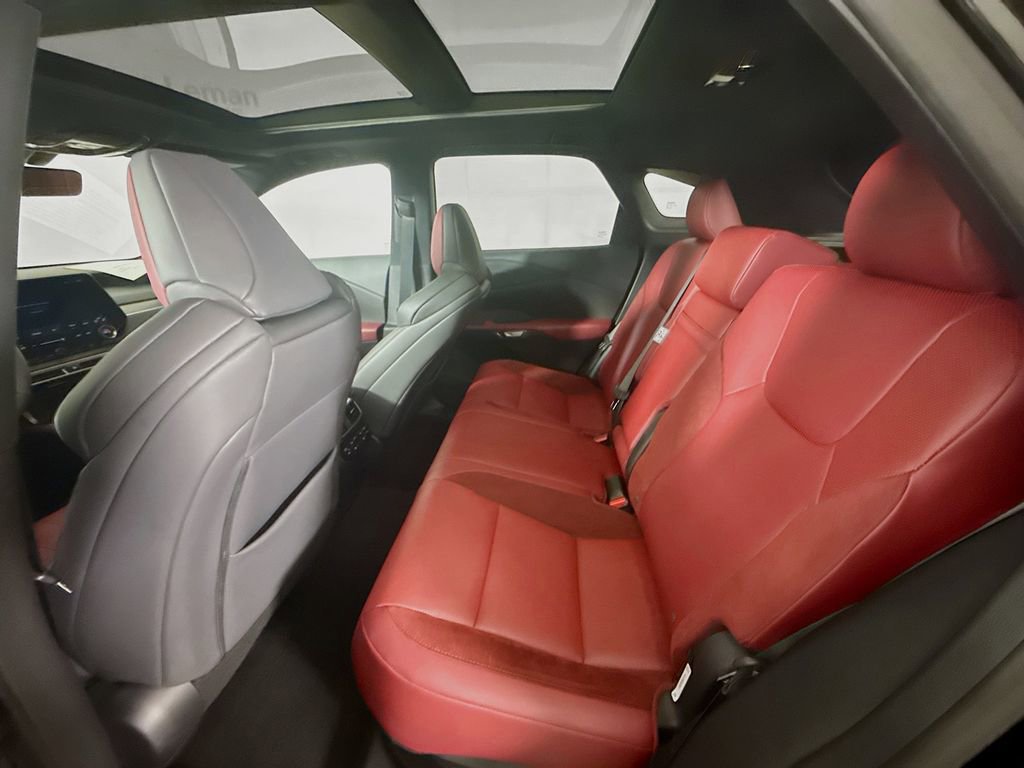 Used 2023 Lexus RX 500h F Sport image 24