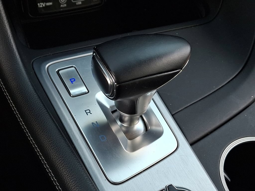 Used 2021 Genesis G70 3.3T AWD/4WD image 15