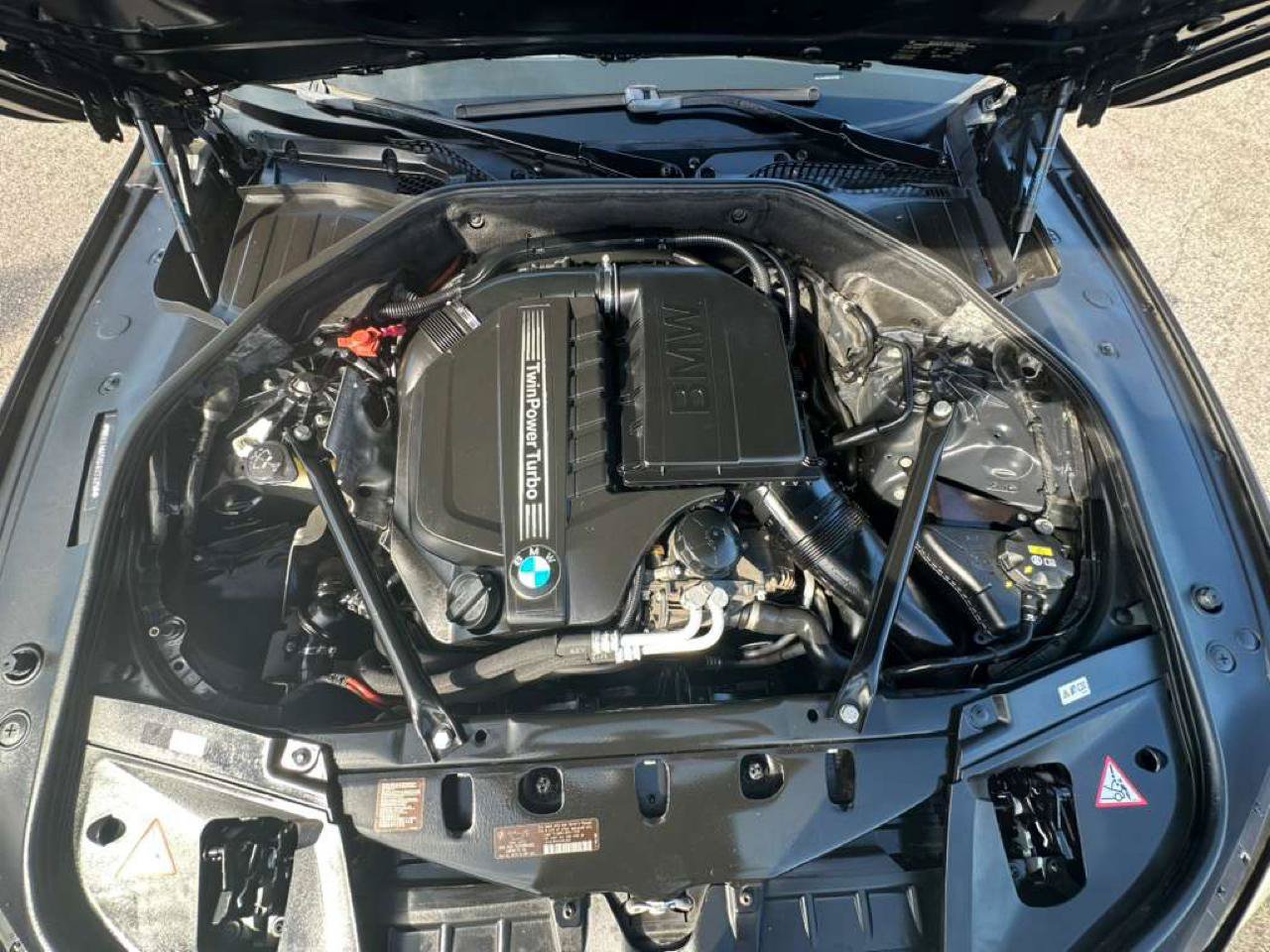 Used 2015 BMW 740i RWD image 19
