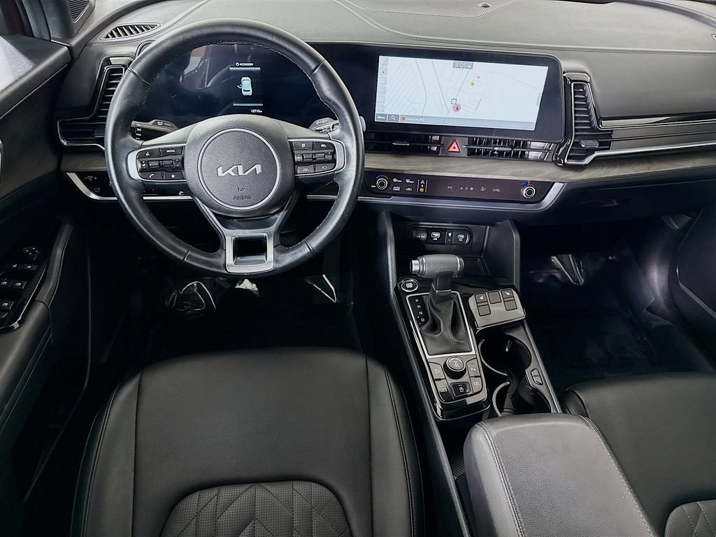 Certified 2025 Kia Sportage X-Line w/ Premium Package AWD/4WD image 4
