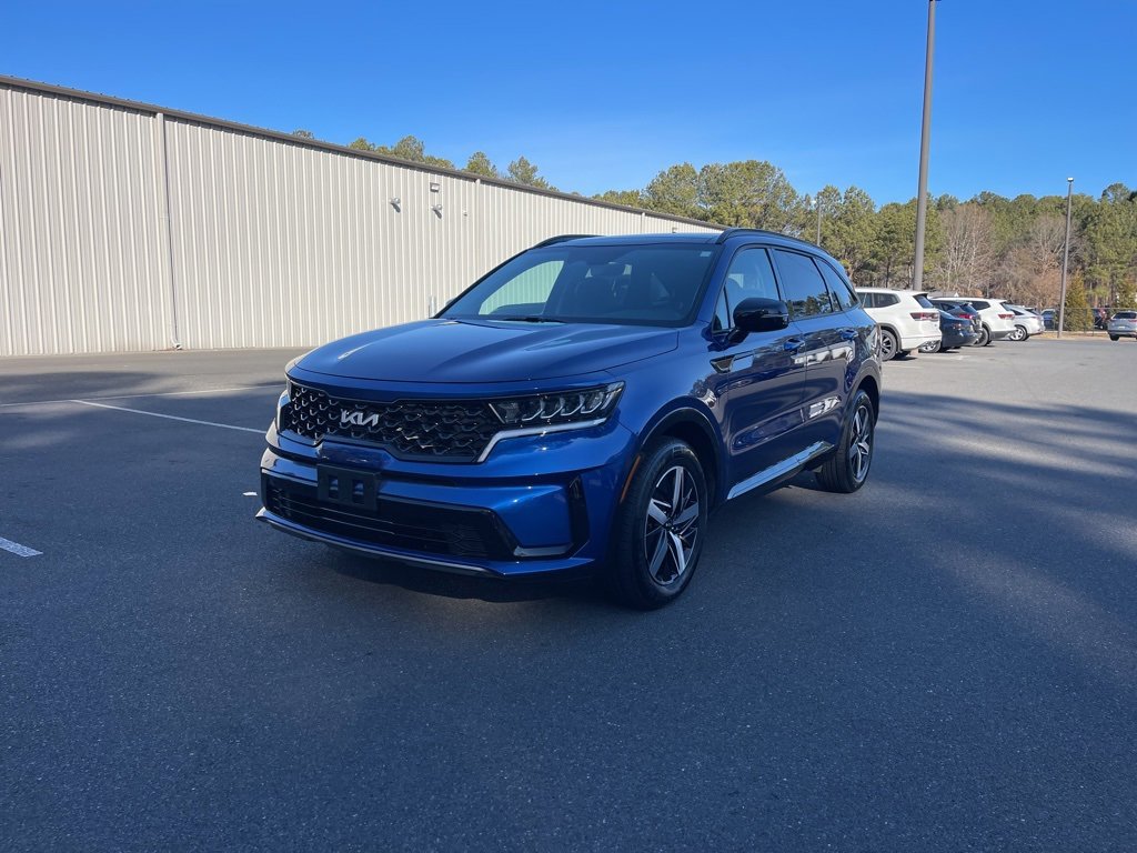 Used 2023 Kia Sorento S w/ Panoramic Sunroof Package image 2