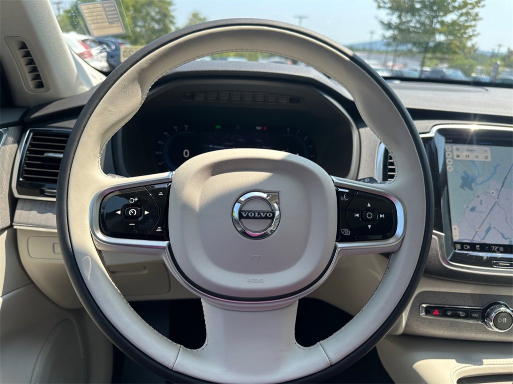New 2025 Volvo XC90 B6 Plus w/ Protection Package Premier image 17