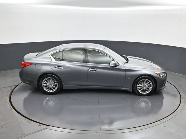 Used 2017 INFINITI Q50 Signature Edition w/ All Weather Package (L93) AWD/4WD image 16