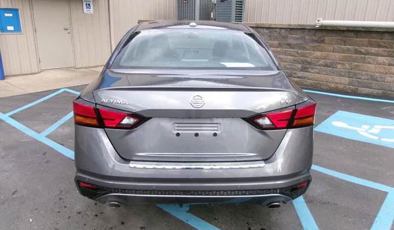 Used 2022 Nissan Altima 2.5 SV w/ SV Premium Package FWD image 4