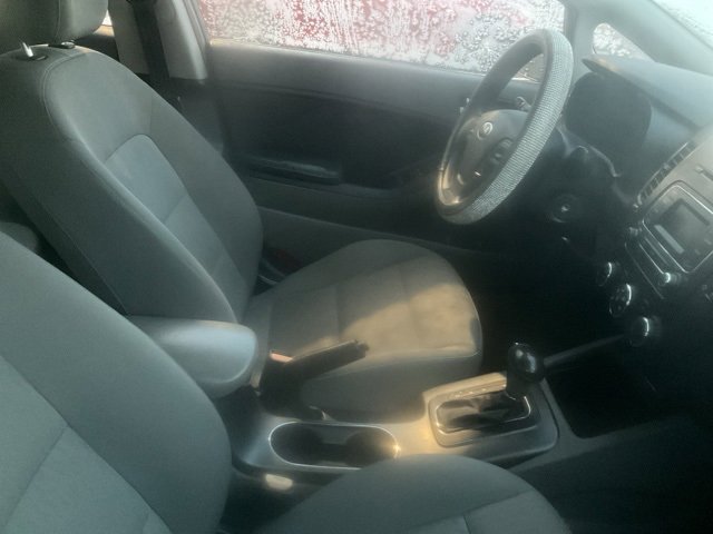 Used 2016 Kia Forte LX image 4