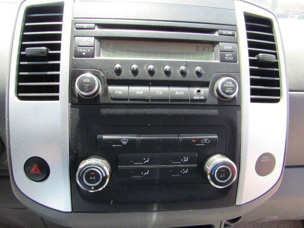 Used 2015 Nissan Frontier S RWD image 28