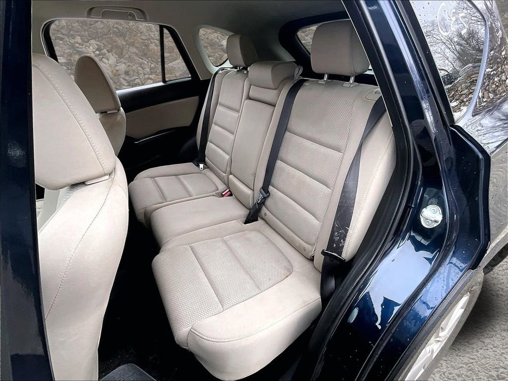 Used 2016 MAZDA CX-5 Touring image 24