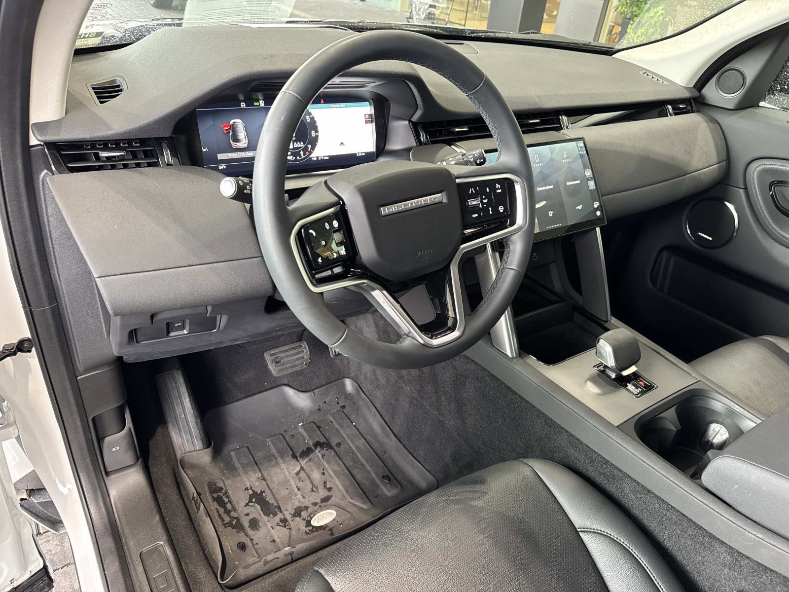 Certified 2025 Land Rover Discovery Sport S image 23