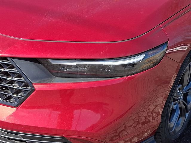 Used 2023 Honda Accord EX image 9