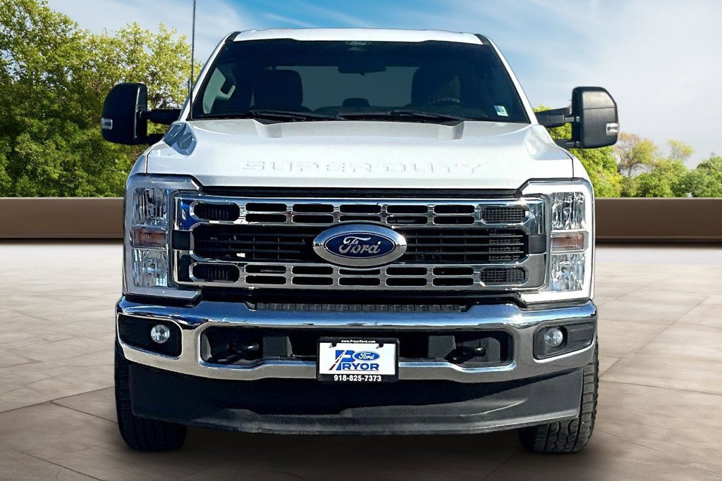 Used 2024 Ford F250 XLT w/ FX4 Off-Road Package AWD/4WD image 3