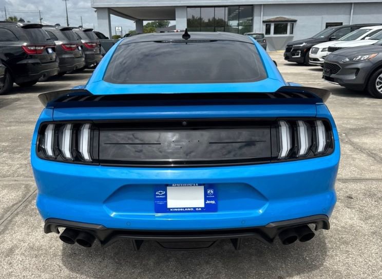 Used 2022 Ford Mustang GT Premium w/ Equipment Group 401A RWD image 6