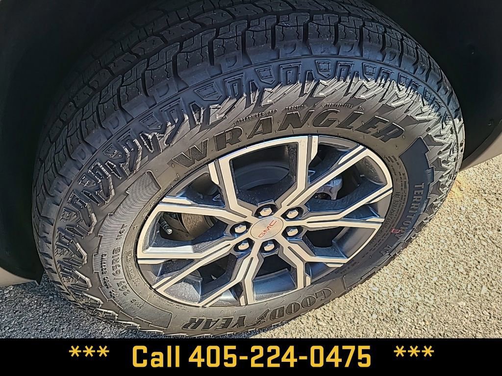 New 2026 GMC Acadia AT4 w/ LPO, Floor Liner Package image 5