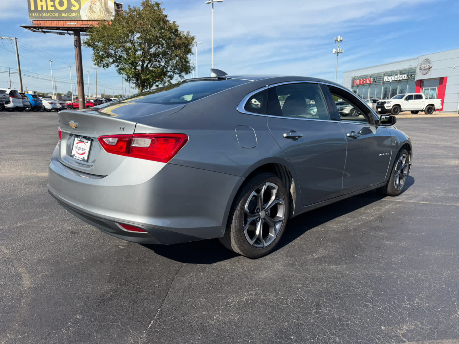 Used 2023 Chevrolet Malibu LT FWD image 8