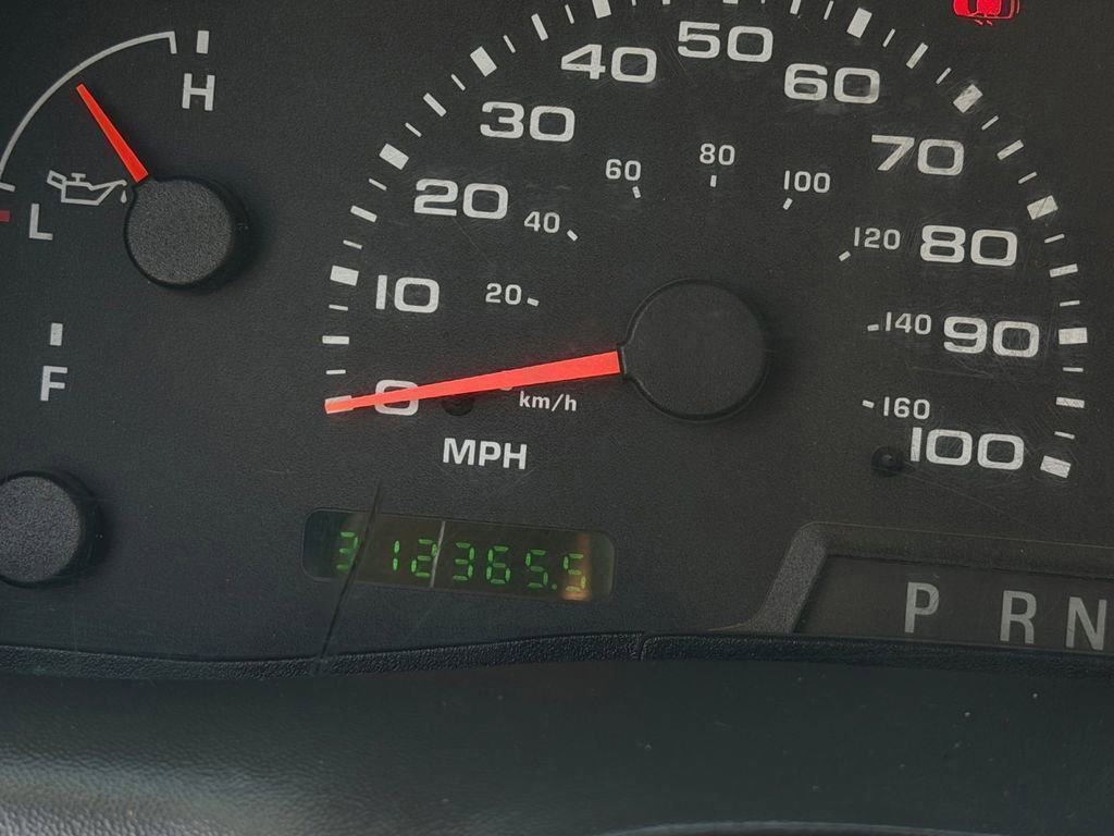 Used 2004 Ford F250 XLT image 14