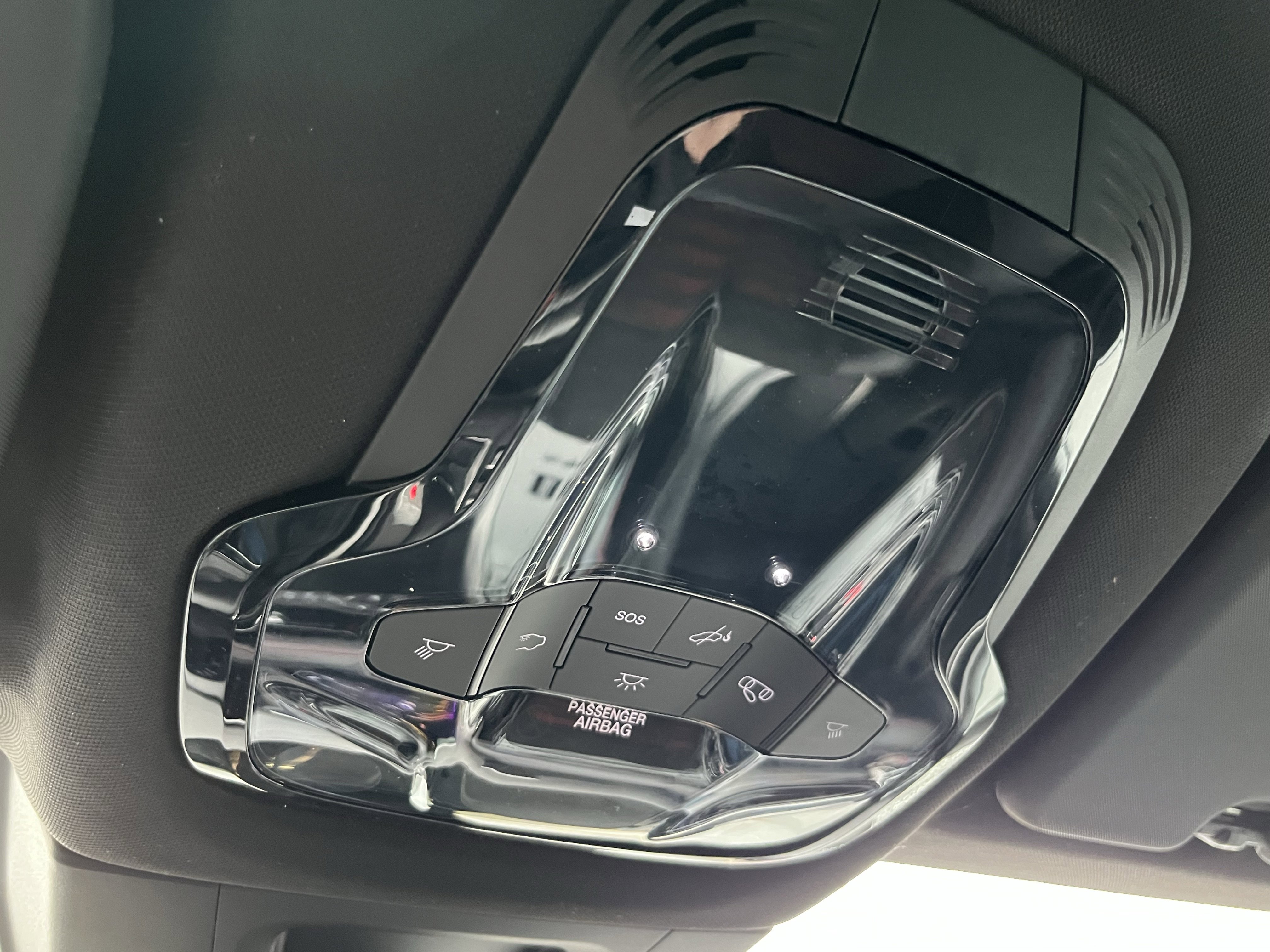 Used 2024 Dodge Hornet R/T image 34