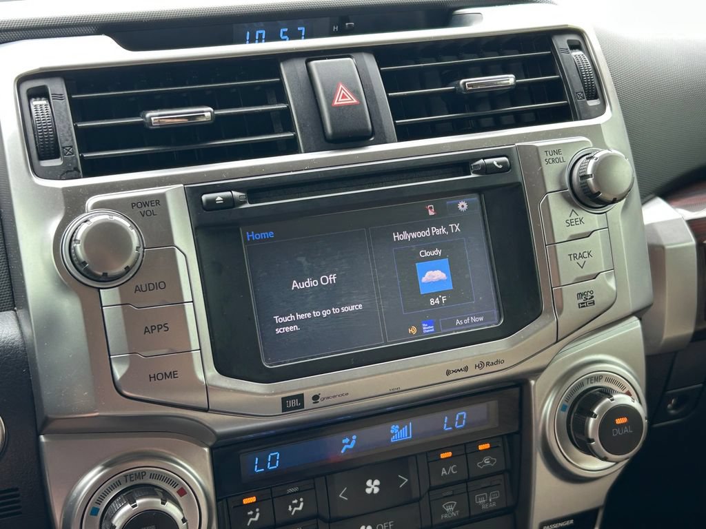 Used 2018 Toyota 4Runner Limited AWD/4WD image 33