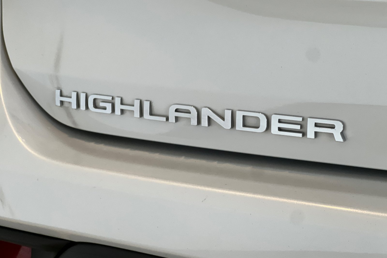 Used 2023 Toyota Highlander XLE AWD/4WD image 28