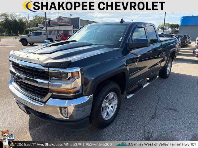 Used 2017 Chevrolet Silverado 1500 LT w/ All Star Edition AWD/4WD image 1