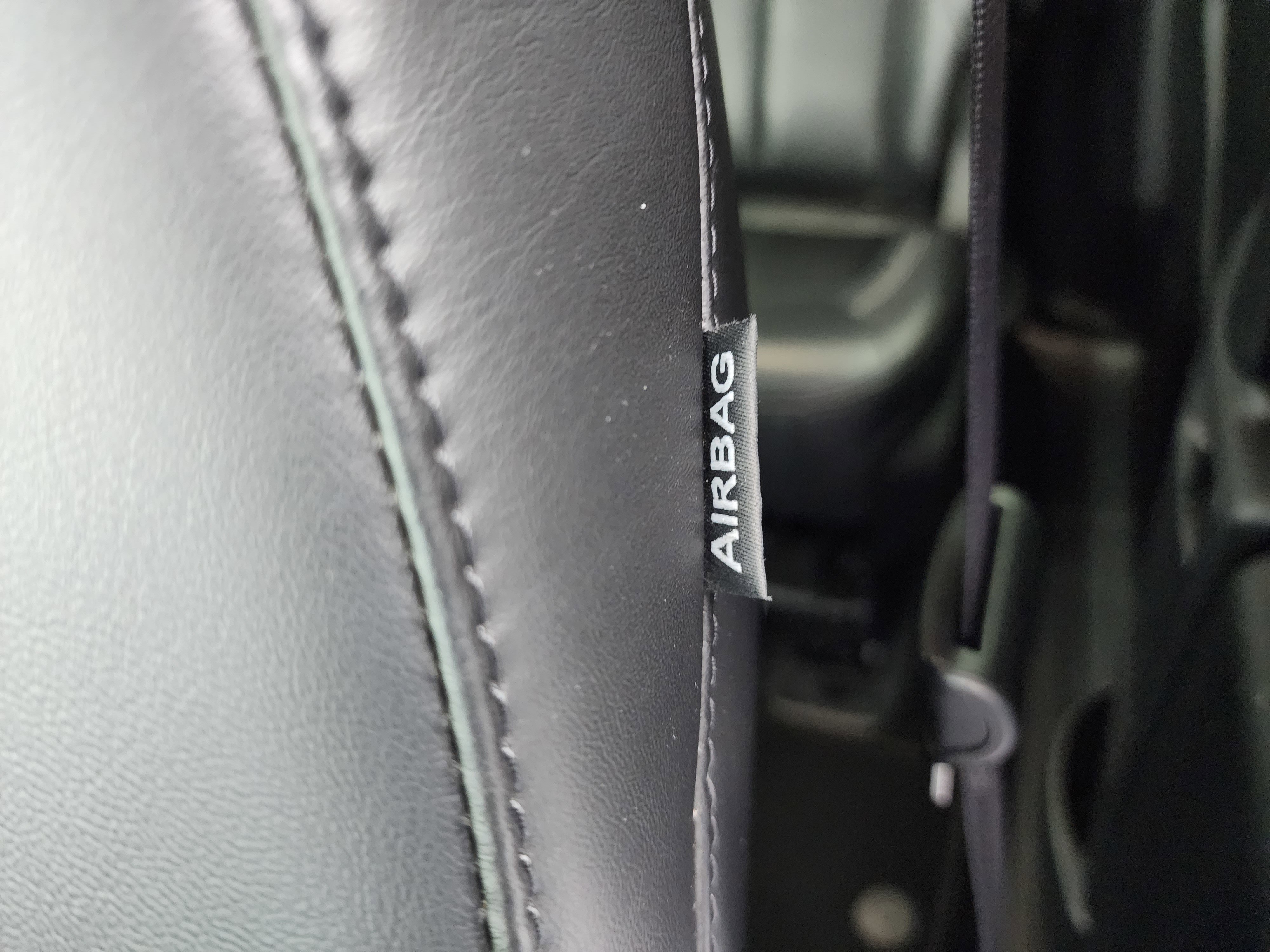 Used 2024 Chrysler Pacifica Limited image 45