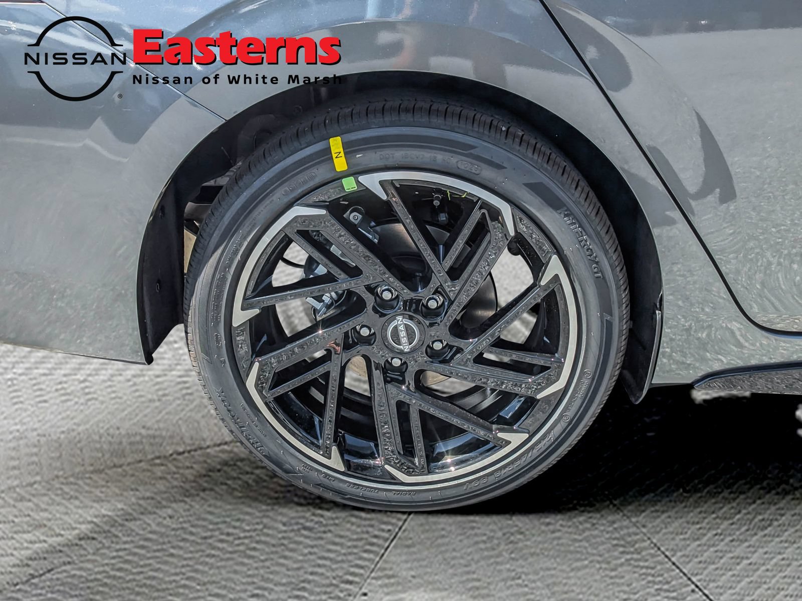 New 2026 Nissan Sentra SR w/ SR Premium Package FWD image 25
