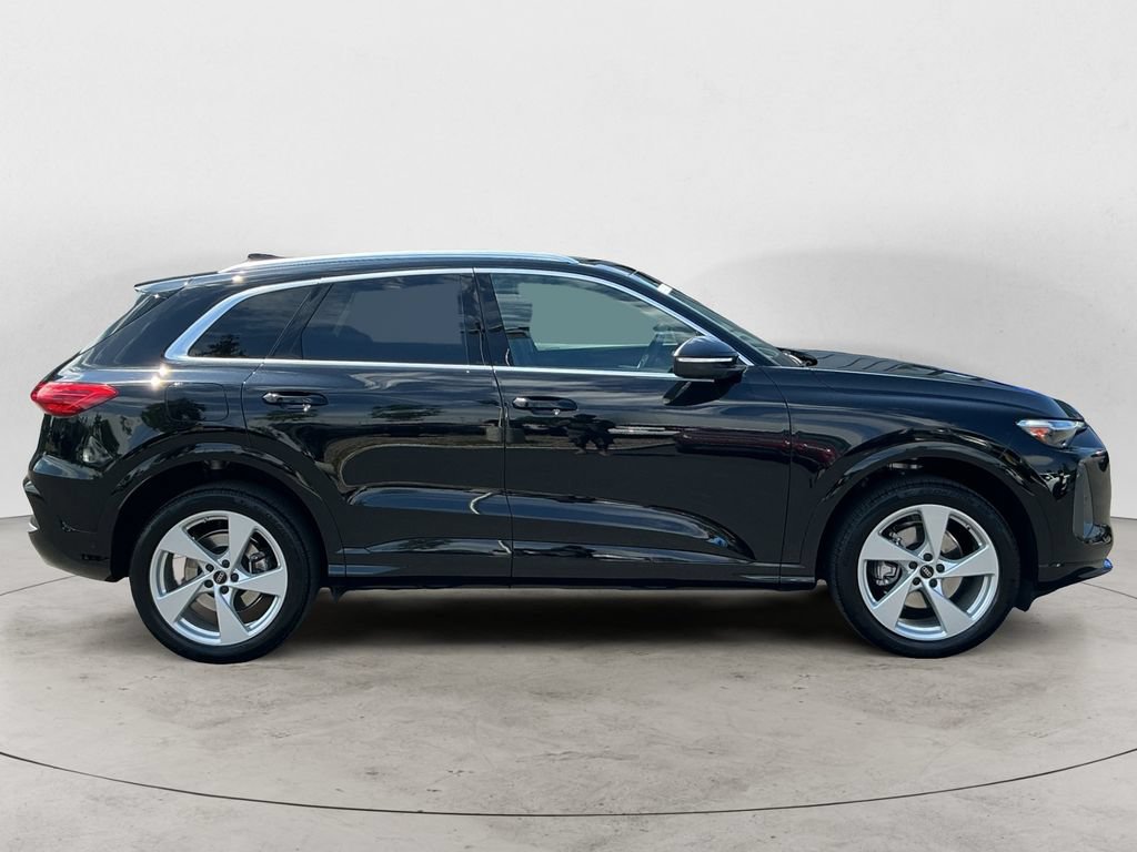 Used 2025 Audi Q5 Premium Plus AWD/4WD image 4