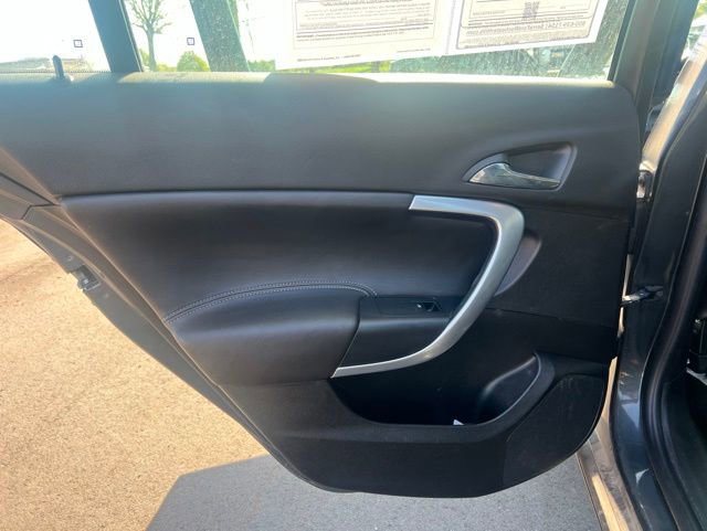 Used 2013 Buick Regal Leather FWD image 13