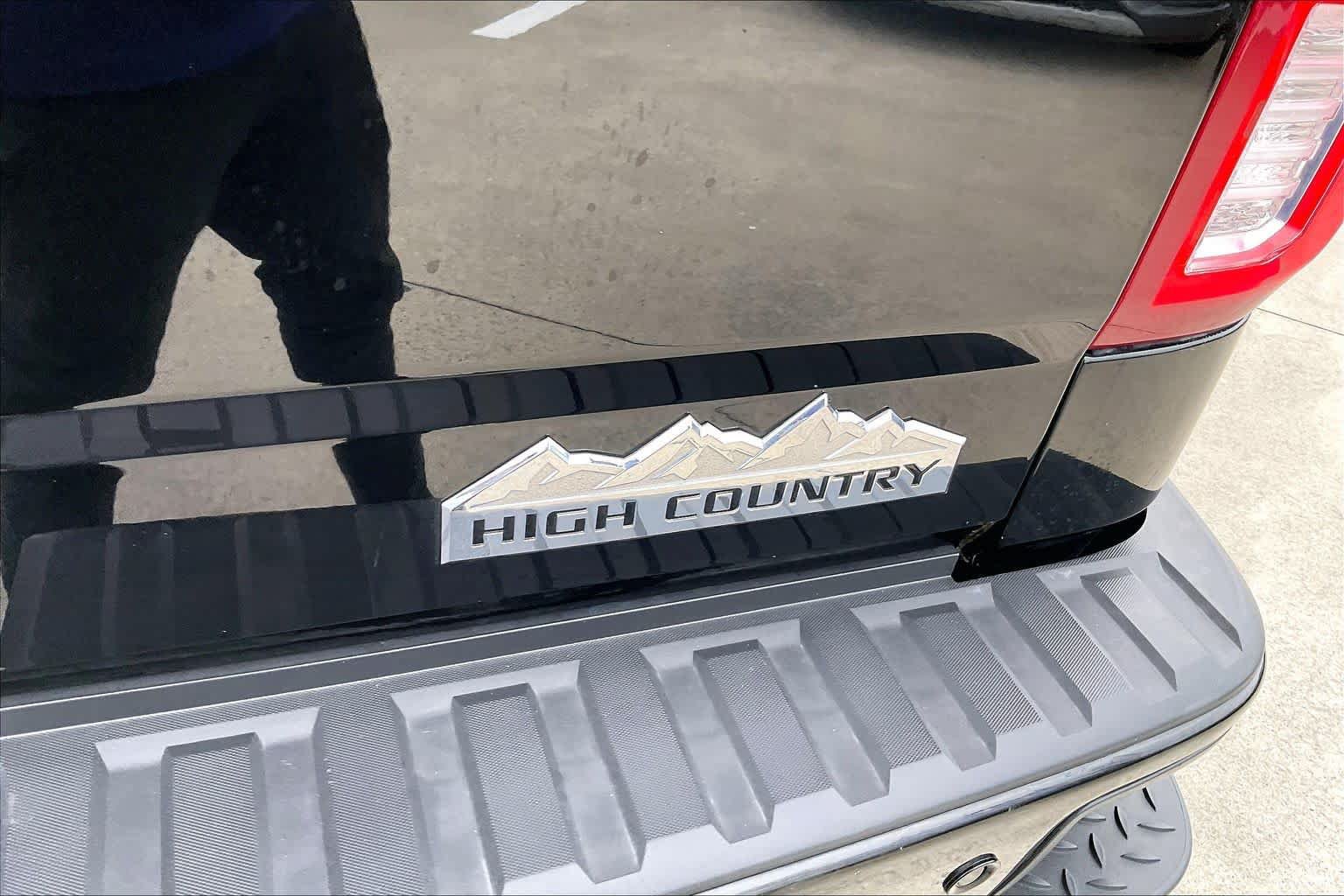 Used 2018 Chevrolet Silverado 1500 High Country AWD/4WD image 10