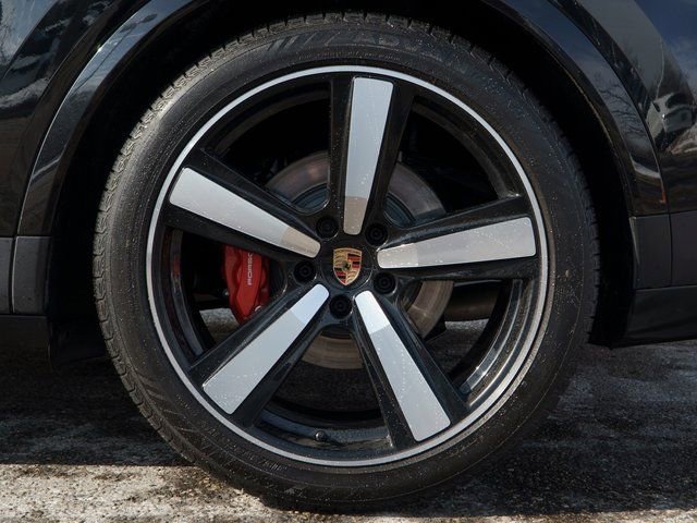 Certified 2026 Porsche Cayenne S image 13